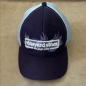 Vineyard Vines Men’s Navy Trucker Hat